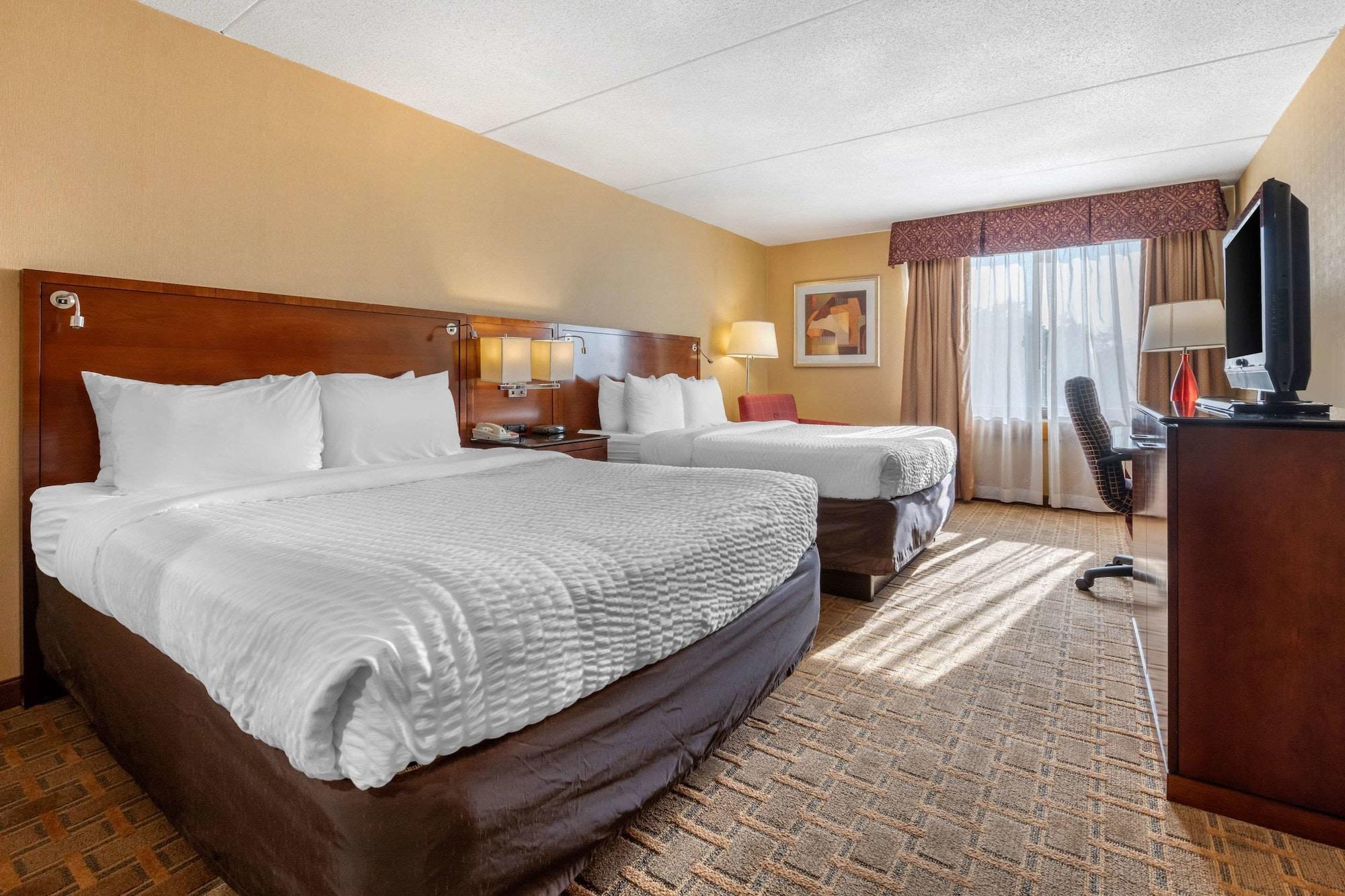 Clarion Hotel Conference Center On Lake Erie Dunkirk Exteriör bild